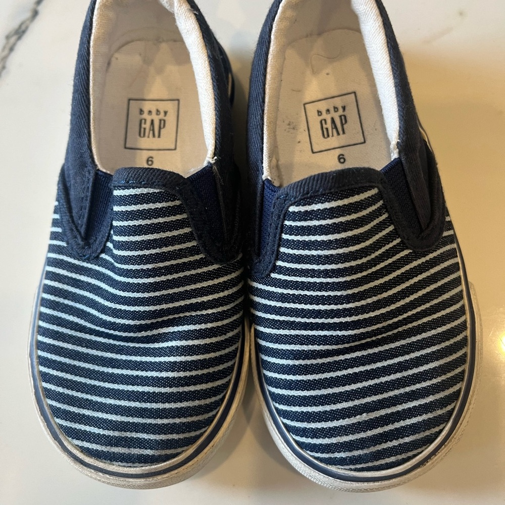 Gap baby boy shoes, worn maybe once or twice outdoors.  In excellent condition!
